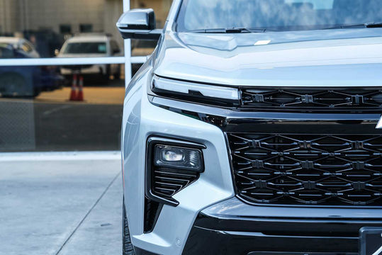 2026 Chevrolet Traverse FWD RS, photo 5 of 10