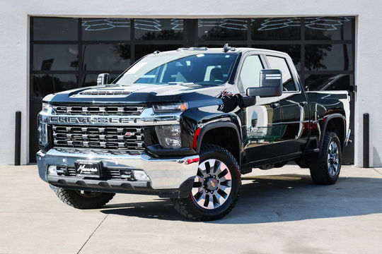 2023 Chevrolet Silverado 2500HD LT · Black, photo 1 of 10