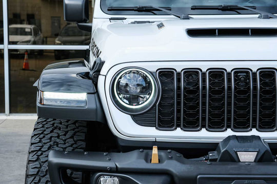 2024 Jeep Wrangler Rubicon 392, photo 6 of 10
