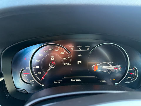2018 BMW M5 Sedan, photo 5 of 8