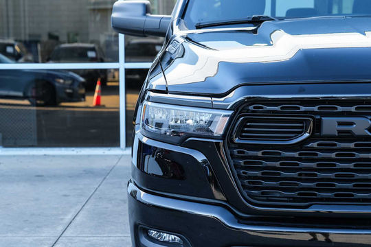 2025 Ram 1500 Tradesman, photo 4 of 10