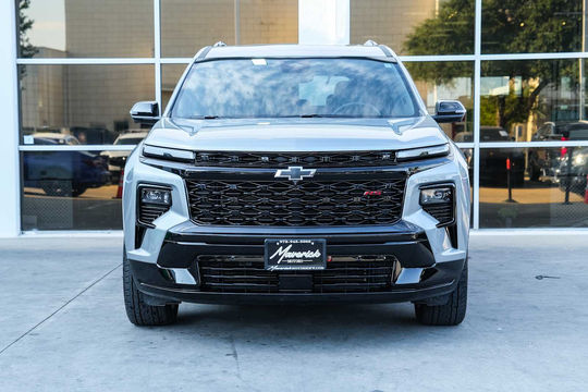 2026 Chevrolet Traverse FWD RS, photo 3 of 10