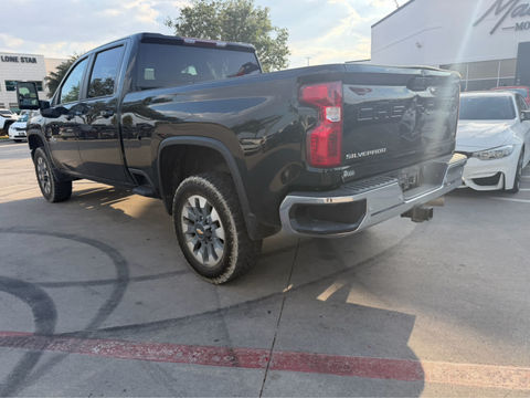 2023 Chevrolet Silverado 2500HD LT, photo 5 of 9