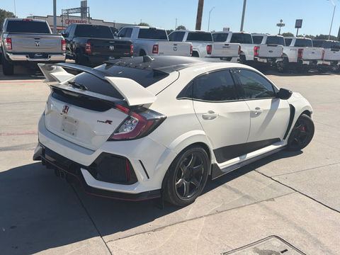 2017 Honda Civic Touring, photo 4 of 8