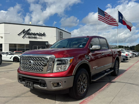 2017 Nissan Titan Platinum Reserve, photo 1 of 8