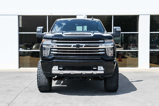 2020 Chevrolet Silverado 2500HD High Country, photo 3 of 10
