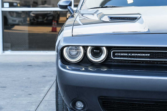 2016 Dodge Challenger R/T, photo 6 of 10