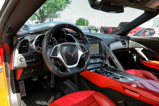 2015 Chevrolet Corvette Stingray Z51 2LT, photo 3 of 10