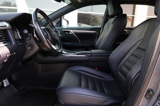 2021 Lexus RX 450h F SPORT Handling, photo 4 of 10