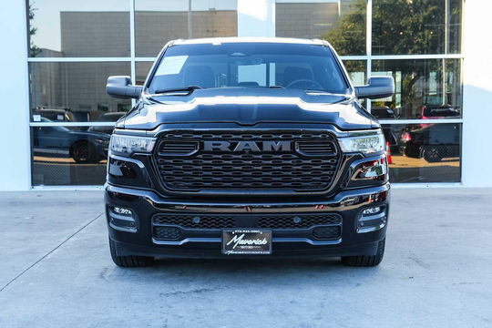 2025 Ram 1500 Tradesman, photo 2 of 10