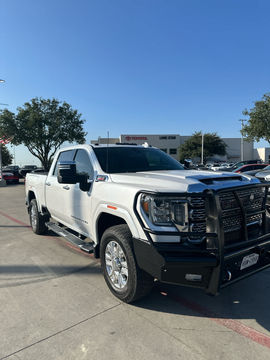 2021 GMC Sierra 3500HD Denali, photo 2 of 5