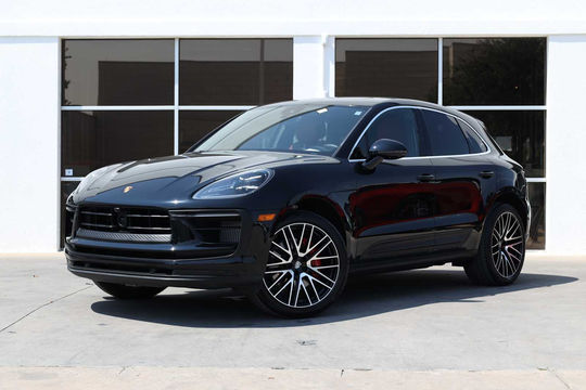 2025 Porsche Macan S, photo 1 of 10