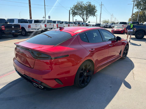2018 Kia Stinger GT2, photo 3 of 8
