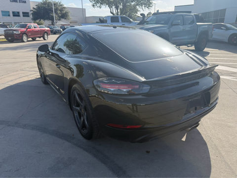 2019 Porsche 718 Cayman, photo 5 of 9