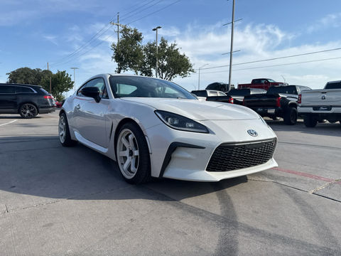 2023 Toyota GR86 Premium, photo 4 of 8