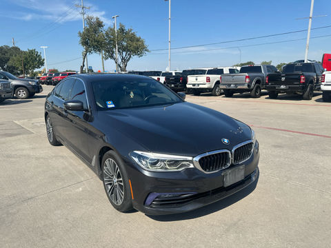 2017 BMW 540i, photo 2 of 10