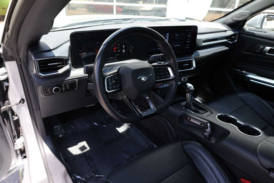 2024 Ford Mustang GT Premium, photo 3 of 10