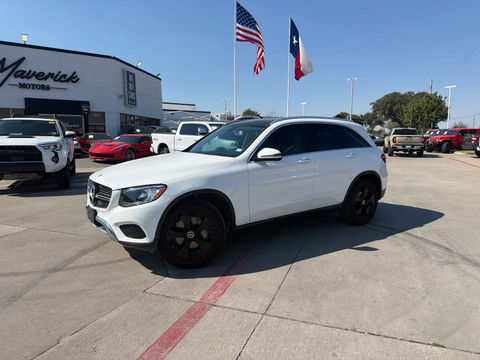 2018 Mercedes-Benz GLC 300, photo 1 of 8
