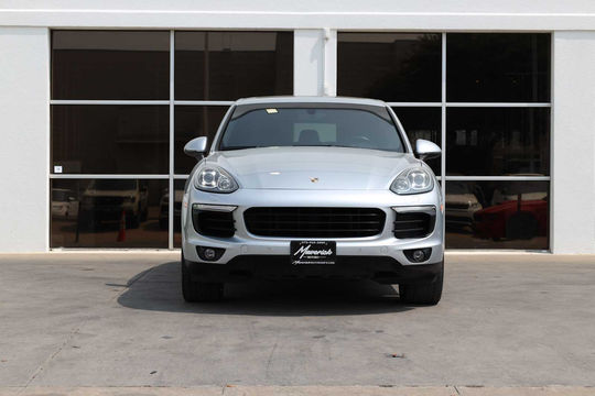 2017 Porsche Cayenne S E-Hybrid, photo 6 of 10