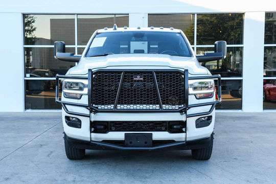 2020 Ram 3500 Laramie, photo 3 of 10