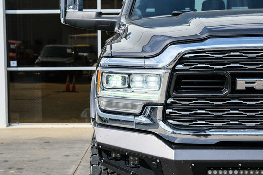 2019 Ram 3500 Limited, photo 4 of 10