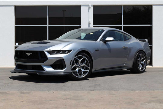 2024 Ford Mustang GT Premium, photo 1 of 10