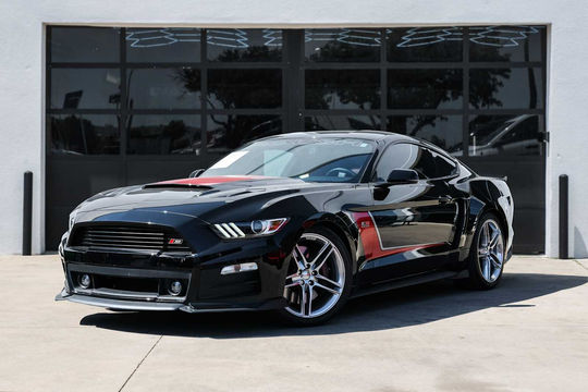 2016 Ford Mustang GT Premium, photo 1 of 10