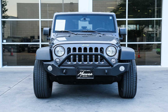2018 Jeep Wrangler JK Unlimited Sport S, photo 2 of 10