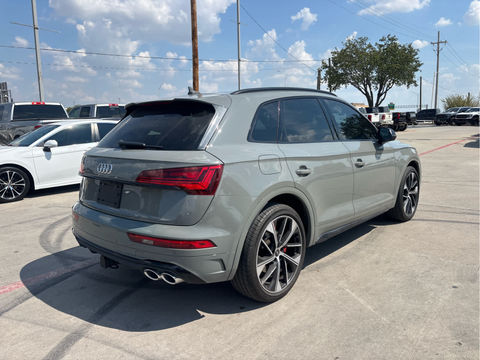 2021 Audi SQ5 Premium Plus, photo 3 of 8