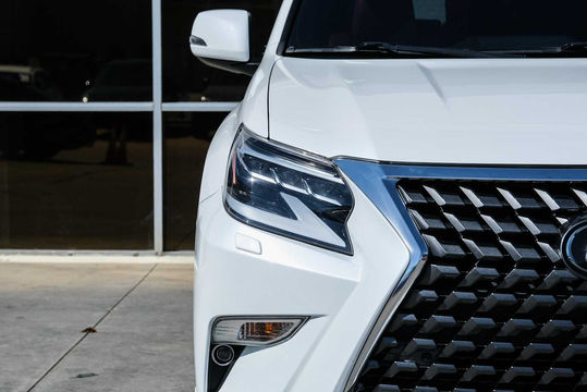 2021 Lexus GX 460 Premium, photo 4 of 10