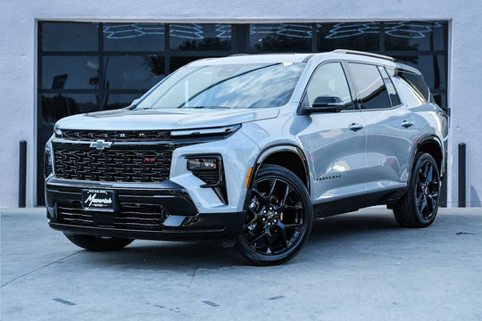 2026 Chevrolet Traverse FWD RS, photo 1 of 10