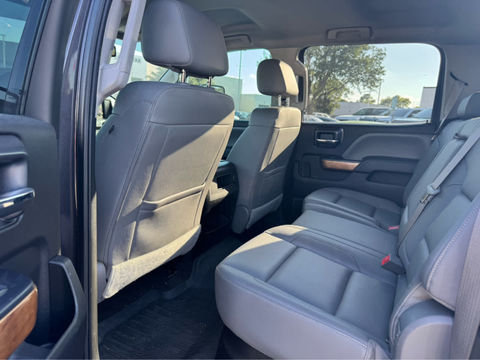 2016 Chevrolet Silverado 2500HD LTZ, photo 5 of 8