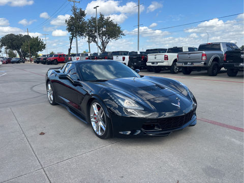 2017 Chevrolet Corvette Stingray 2LT, photo 2 of 8
