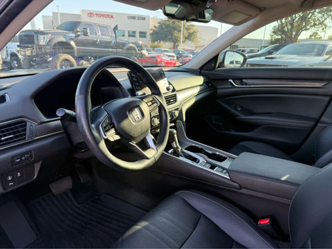 2021 Honda Accord Sedan EX-L, photo 6 of 8