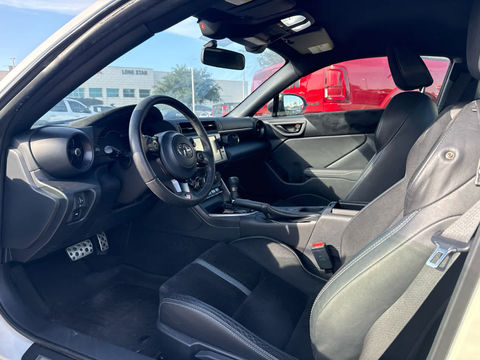 2023 Toyota GR86 Premium, photo 5 of 8