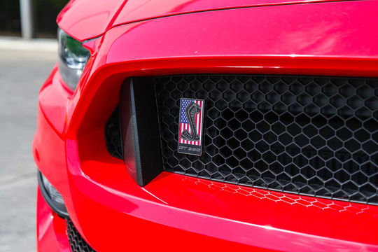 2016 Ford Mustang Shelby GT350, photo 6 of 10