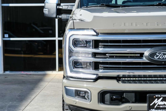 2026 Ford Super Duty F-250 Pickup Platinum, photo 4 of 10
