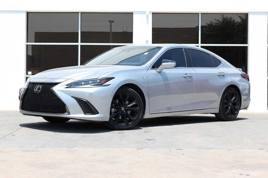 2022 Lexus ES 300h F SPORT, photo 1 of 10