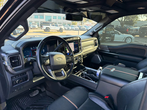 2024 Ford Super Duty F-450 Pickup Platinum, photo 5 of 8