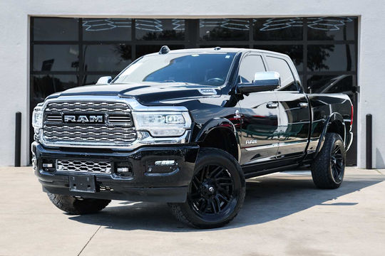 2022 Ram 2500 Limited, photo 1 of 10