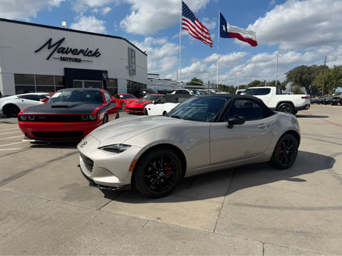 2023 Mazda MX-5 Miata Club, photo 1 of 8
