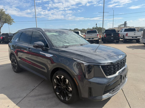 2024 Kia Sorento SX, photo 4 of 8