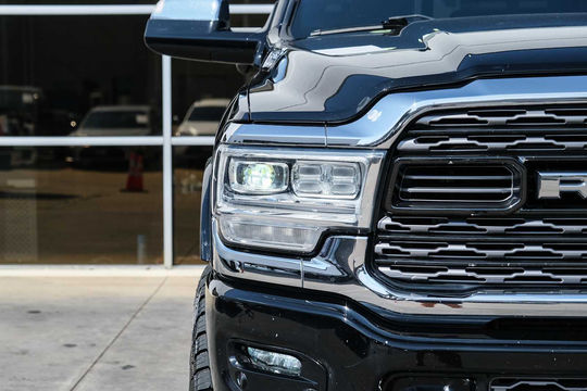 2022 Ram 2500 Limited, photo 5 of 10