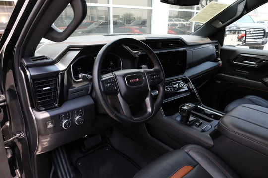 2024 GMC Sierra 1500 AT4, photo 3 of 10