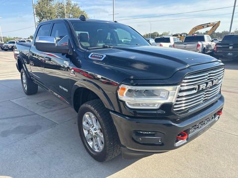 2020 Ram 2500 Laramie, photo 4 of 8
