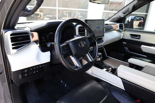 2022 Toyota Tundra Capstone Hybrid, photo 3 of 10