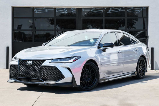 2020 Toyota Avalon TRD, photo 1 of 10