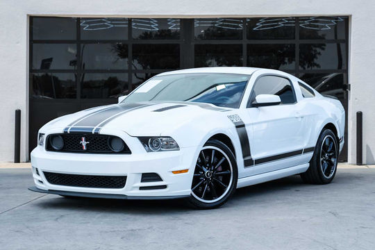 2013 Ford Mustang Boss 302 · Performance White, photo 1 of 10