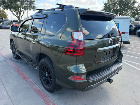 2022 Lexus GX 460, photo 6 of 10