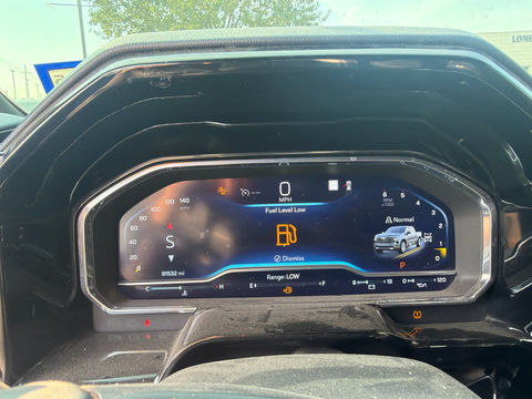 2022 Chevrolet Silverado 1500 High Country, photo 5 of 9